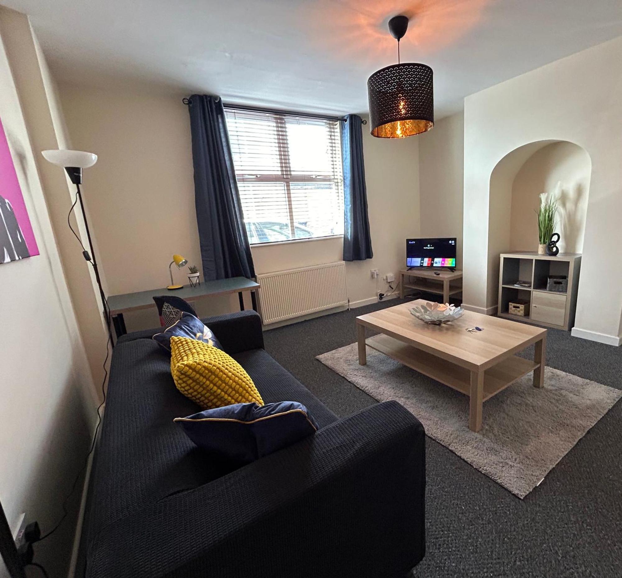 82a Underwood Lane Apartment